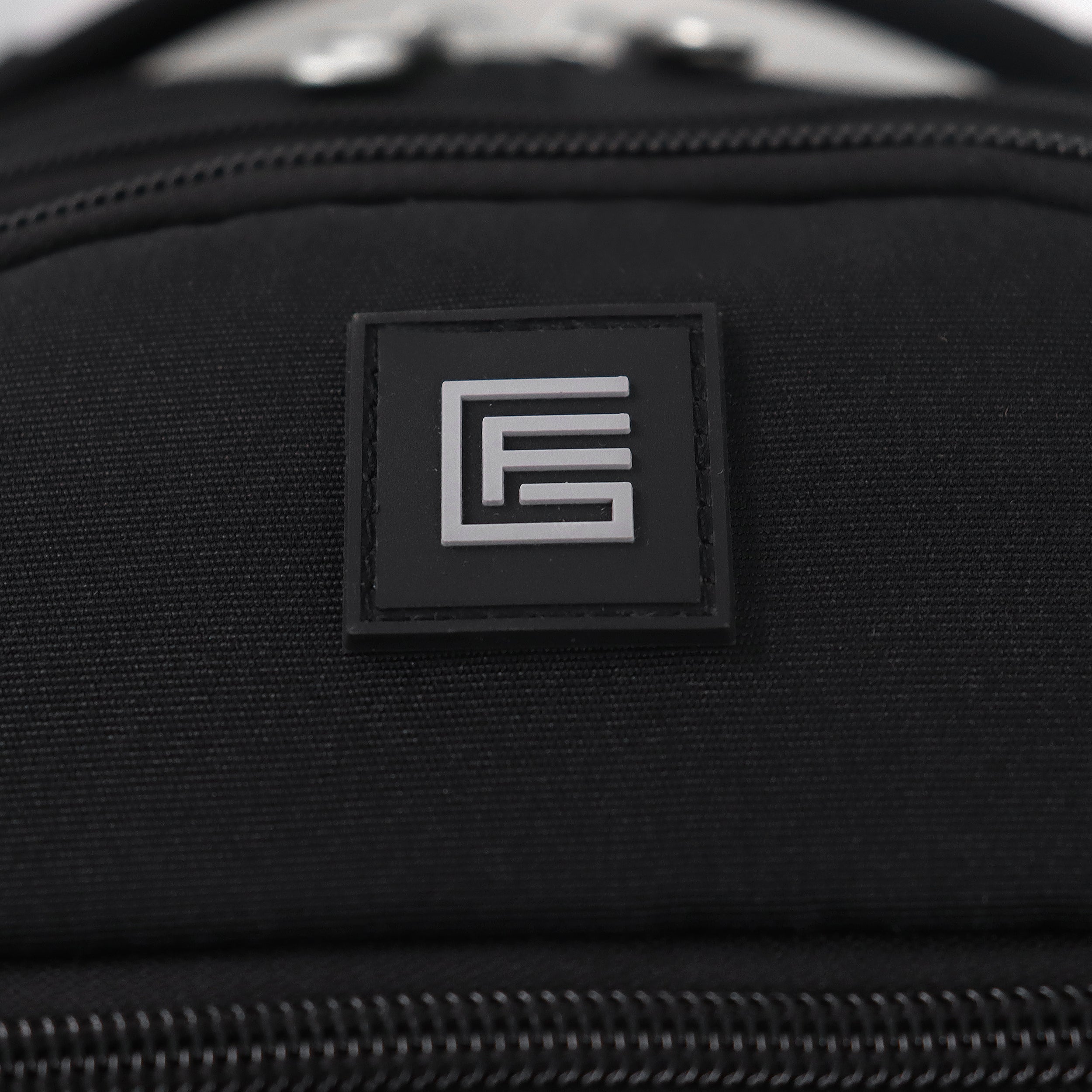 GFB602 Magra 16" laptop backpack