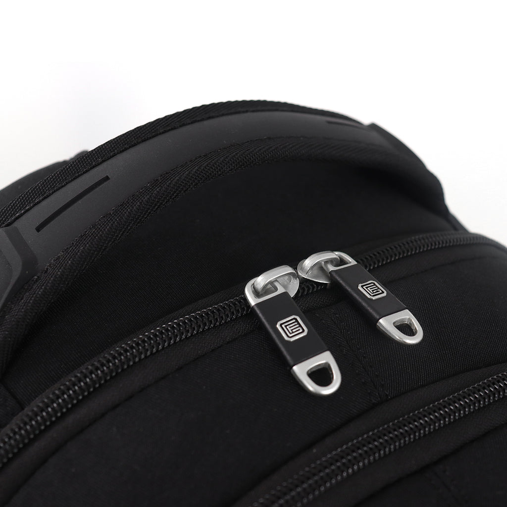 GFB602 Magra 16" laptop backpack