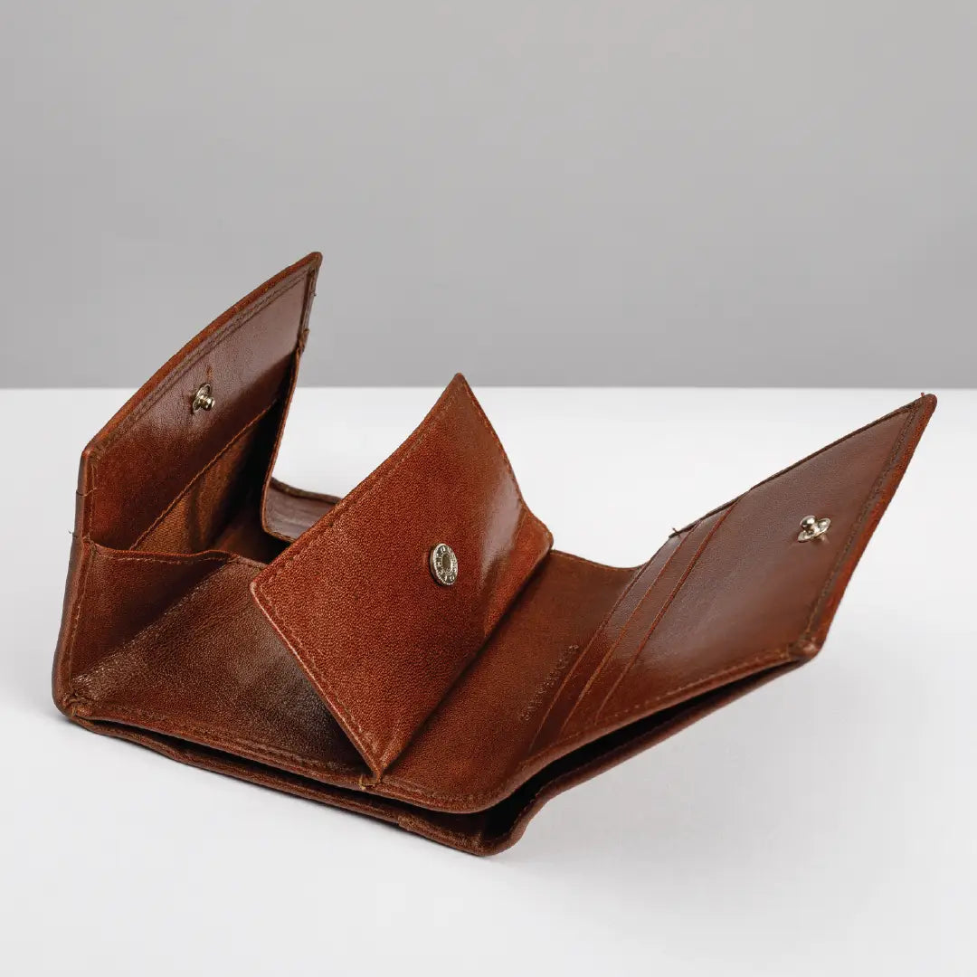 Etrusco Tan Leather Coin Wallet