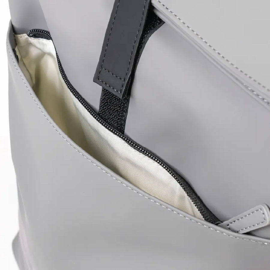 Quick-Access Pocket
